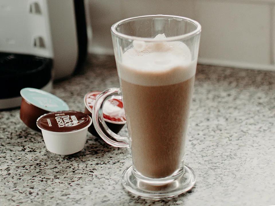 Nescafé Dolce Gusto Cappuccino (confezione 15 capsule al caffè + 15 capsule  al latte) - Caffè